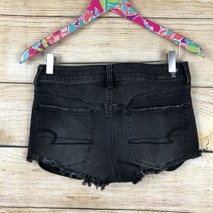 American Eagle Outfitters Shorts - Black American Eagle hi-rise shortie sz 6 // U26 American Eagle Outfitters Shorts - Black American Eagle hi-rise shortie sz 6 // U26